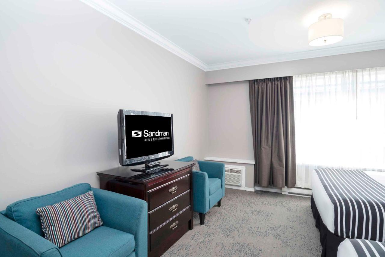 Sandman Hotel & Suites Prince George Extérieur photo